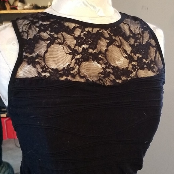 Nwt dots dress, M/L - Picture 2 of 2